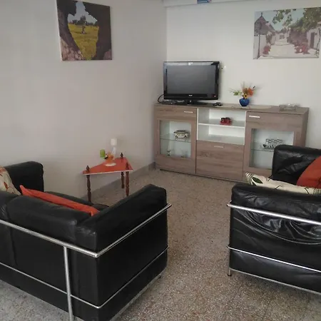 Dimora Lucia E Dalila Κονβερσάνο