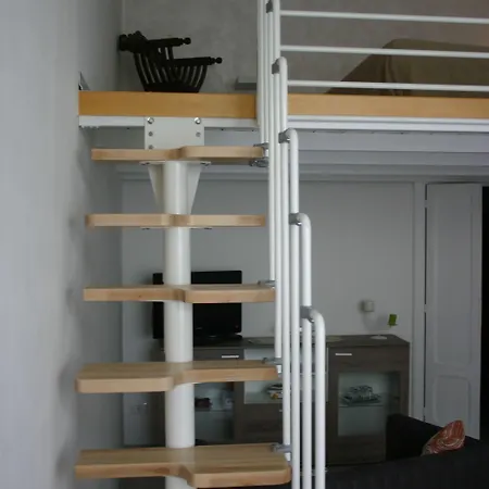 Dimora Lucia E Dalila Alojamento de Acomodação e Pequeno-almoço 4*