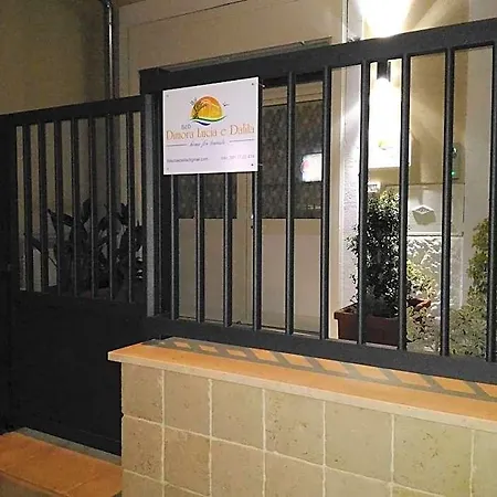 Dimora Lucia E Dalila Nocleg ze śniadaniem 4*